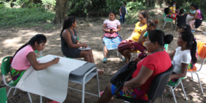 Lee más sobre el artículo Recorriendo Chocó por la defensa del territorio indígena | ONU Mujeres